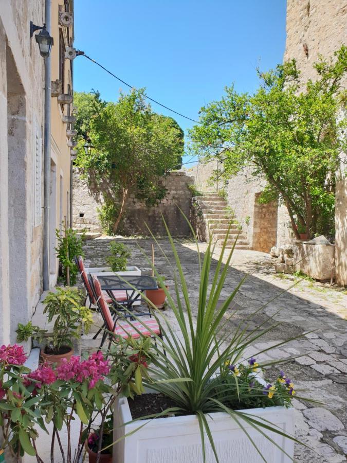 Apartment Stara Kuca Mali Ston Exteriér fotografie